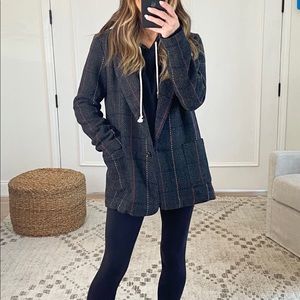 Women’s plaid blazer